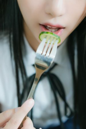 洞电影_高清电影在线观看