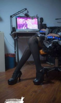 办公室女郎_国产剧神马影院手机在线