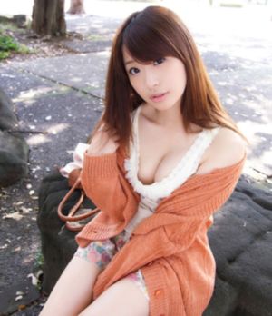 麻辣女配_乱人伦精品视频在线观看